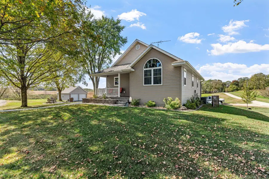 53995 280th Avenue, Pine Island, MN 55963 - Image #3