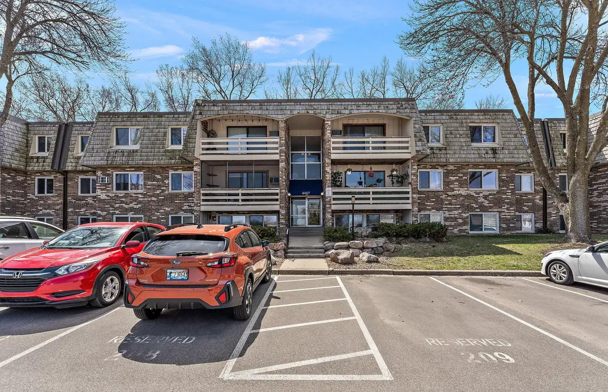 4407 Wilshire Boulevard #204, Mound, MN 55364 - Image #1