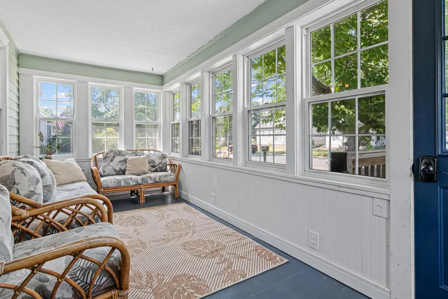 536 Hiawatha Avenue, Mendota Heights, MN 55118 - #2