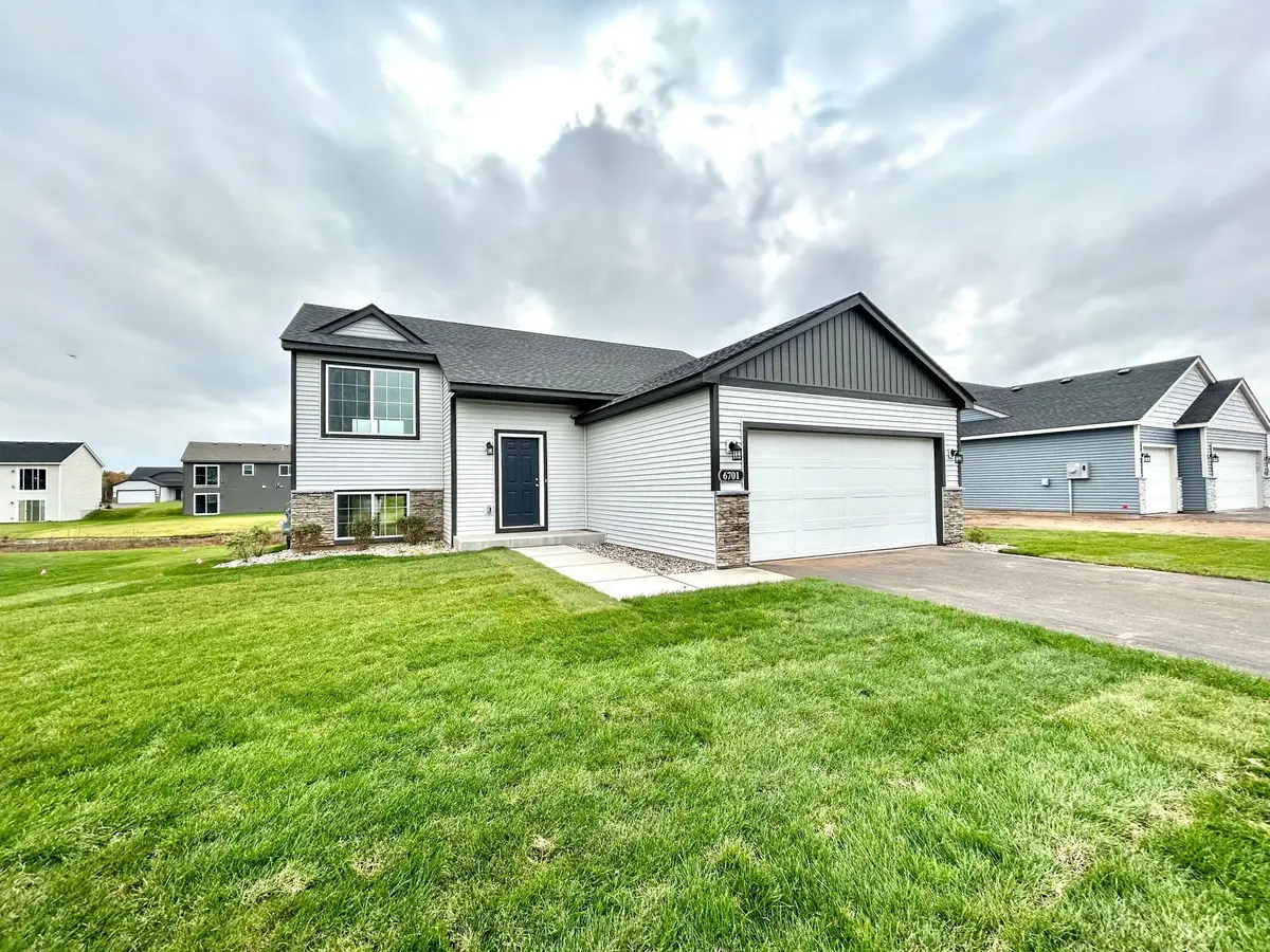 6701 Granby Street, North Branch, MN 55056 - Image #1