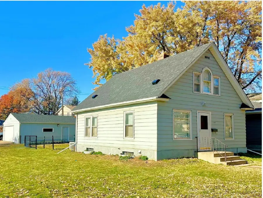 1707 Eustis Street, Lauderdale, MN 55113 - Image #2