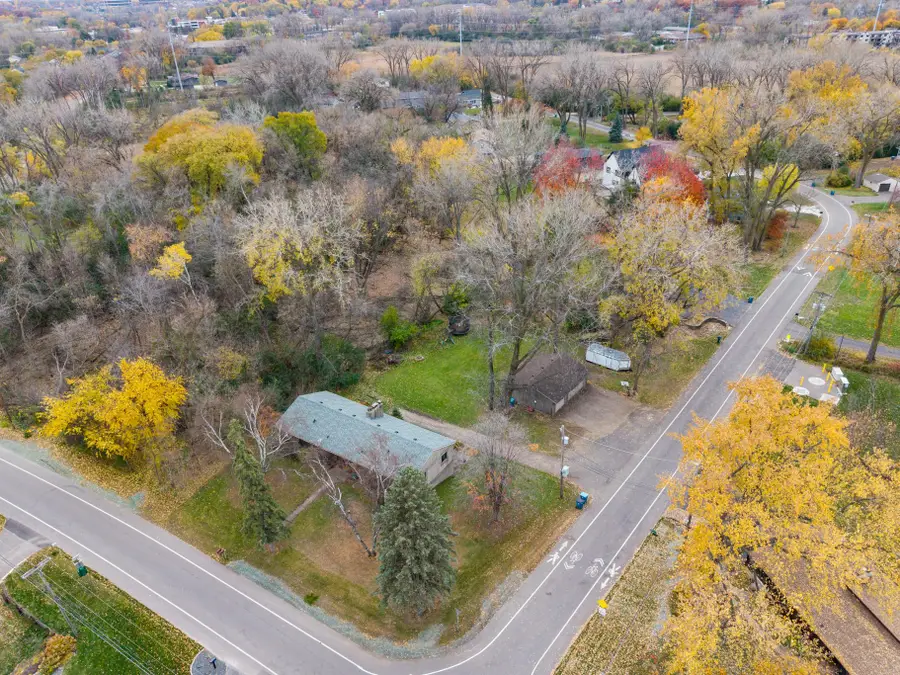 115 Peninsula Road, Medicine Lake, MN 55441 - #3