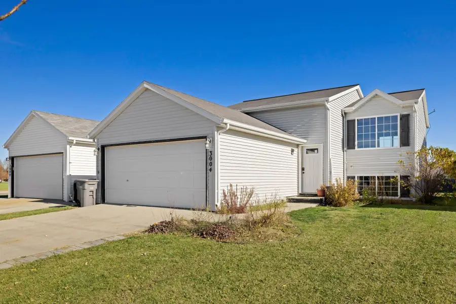 3004 32nd Street S, Moorhead, MN 56560 - Image #2