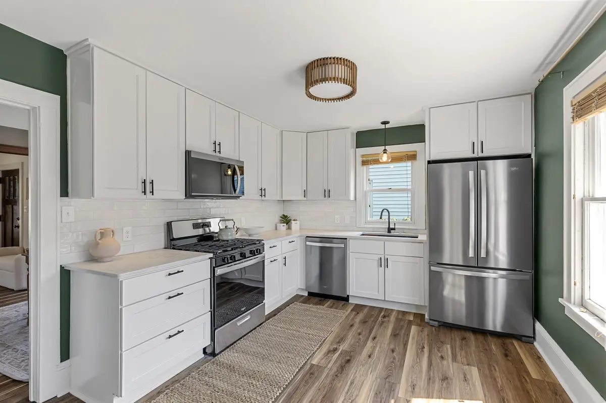 563 Eustis Street, Saint Paul, MN 55104 - Image #1