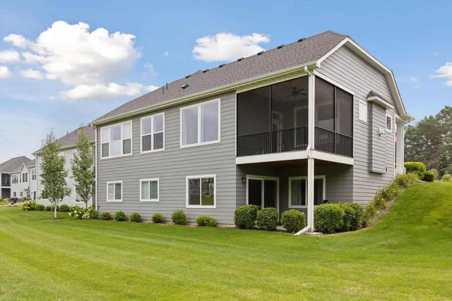 25 Summit Farm Lane, Gem Lake, MN 55110 - Image #2