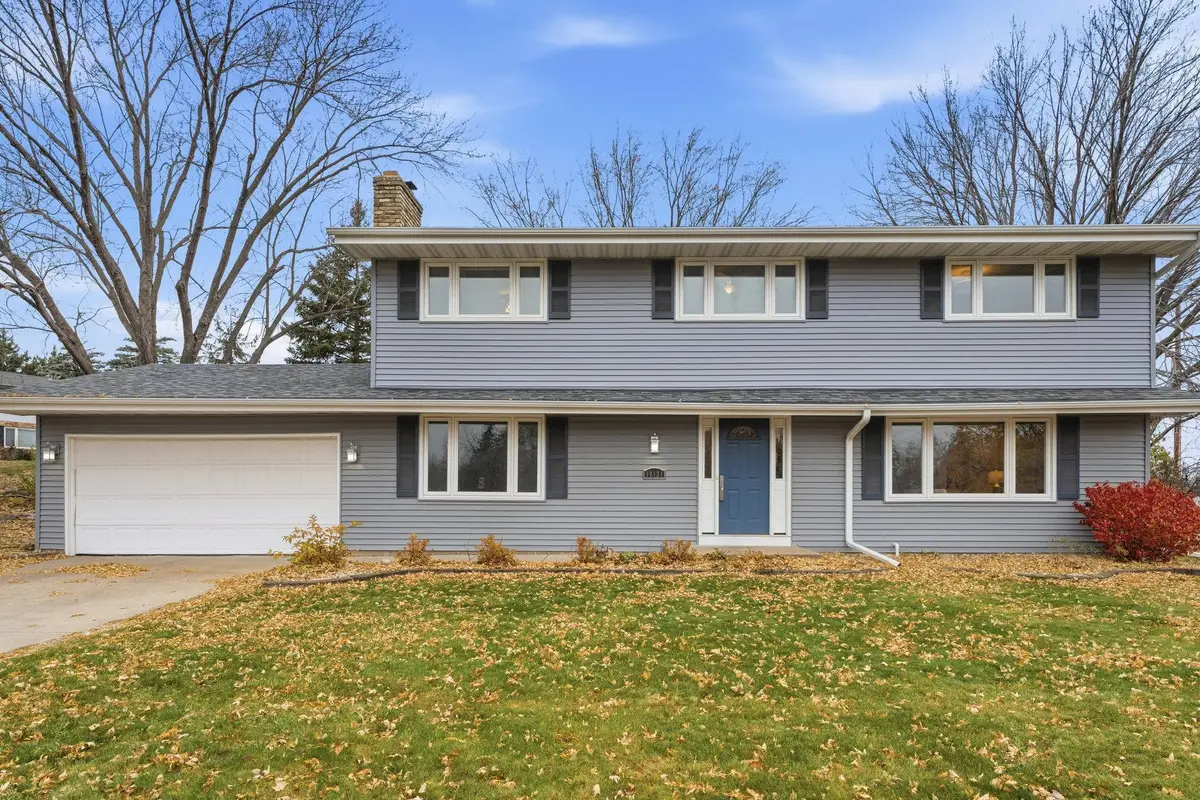 11121 Carver Court, Burnsville, MN 55337 - Image #1