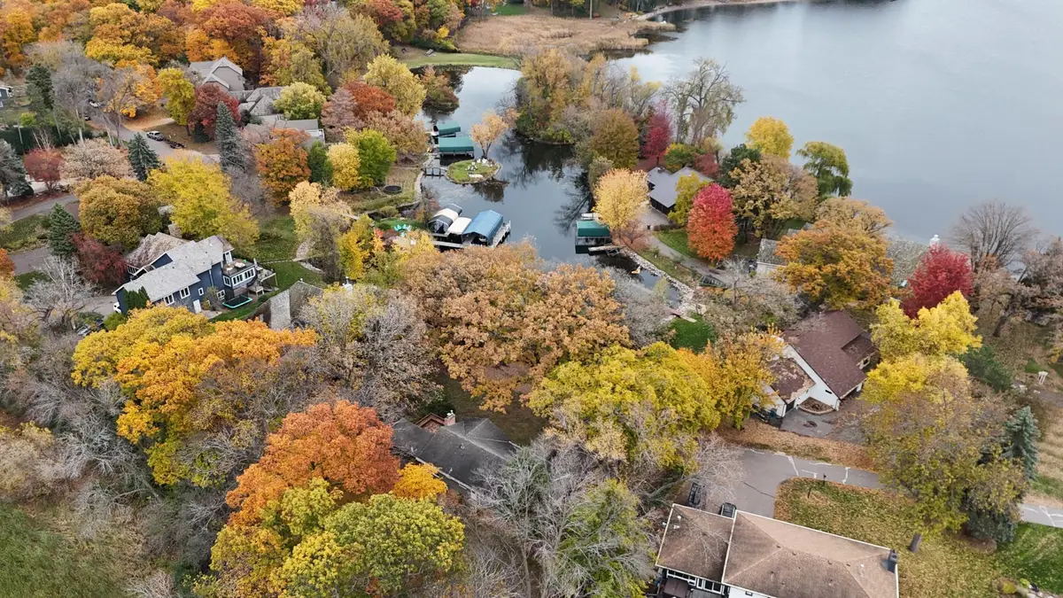 50 Willow Wood Drive, Tonka Bay, MN 55331 - Image #1