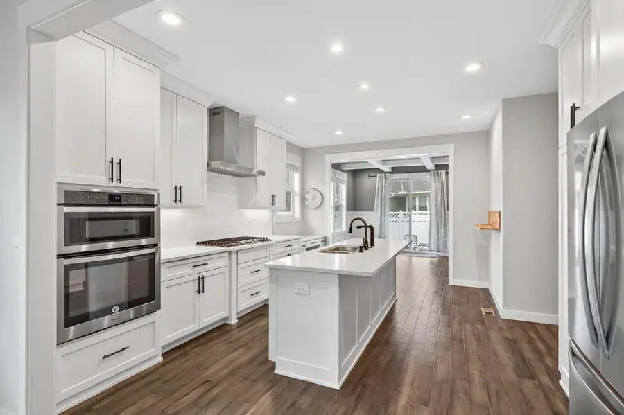 15664 Cobblestone Lake Parkway, Apple Valley, MN 55124 - Image #3