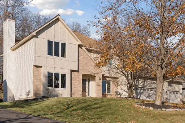 8463 Zanzibar Lane N, Maple Grove, MN 55311