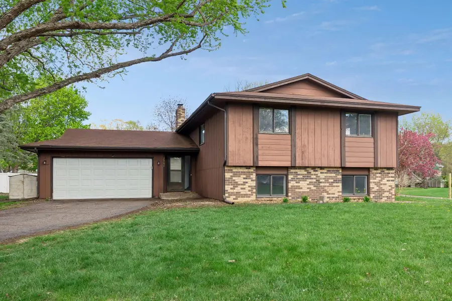 2402 Terrace Drive, Burnsville, MN 55337 - #2