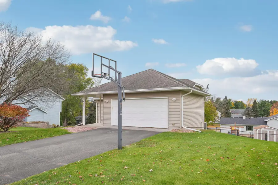 665 Flora Square, Prescott, WI 54021 - Image #3