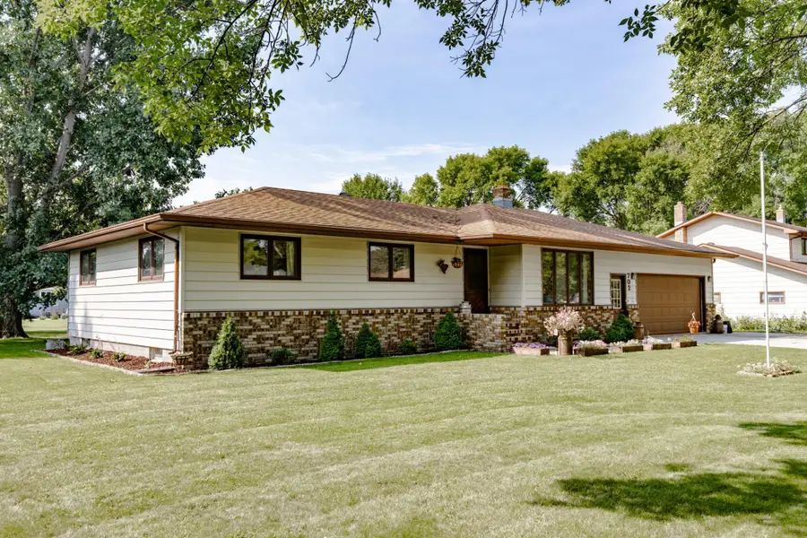 702 7th Avenue Se, Barnesville, MN 56514 - Image #3