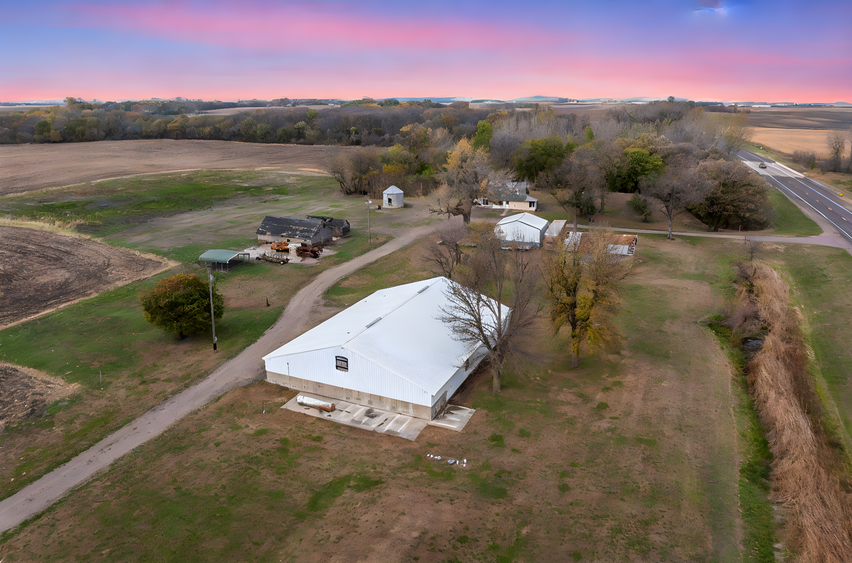 1958 State Highway 15, Truman, MN 56088 - #1