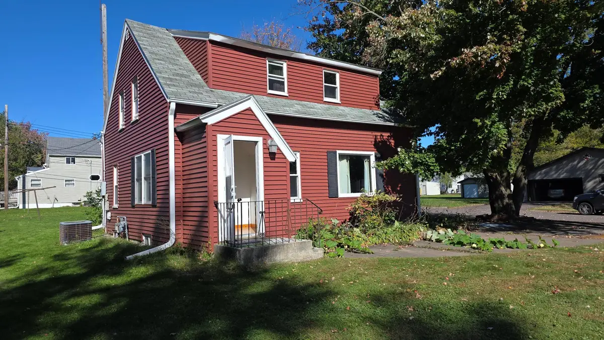 209 W Euclid Avenue, Barron, WI 54812 - Image #1