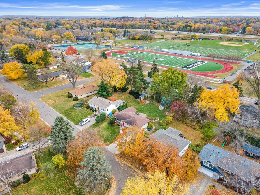 1190 Sextant Avenue W, Roseville, MN 55113 - Image #2