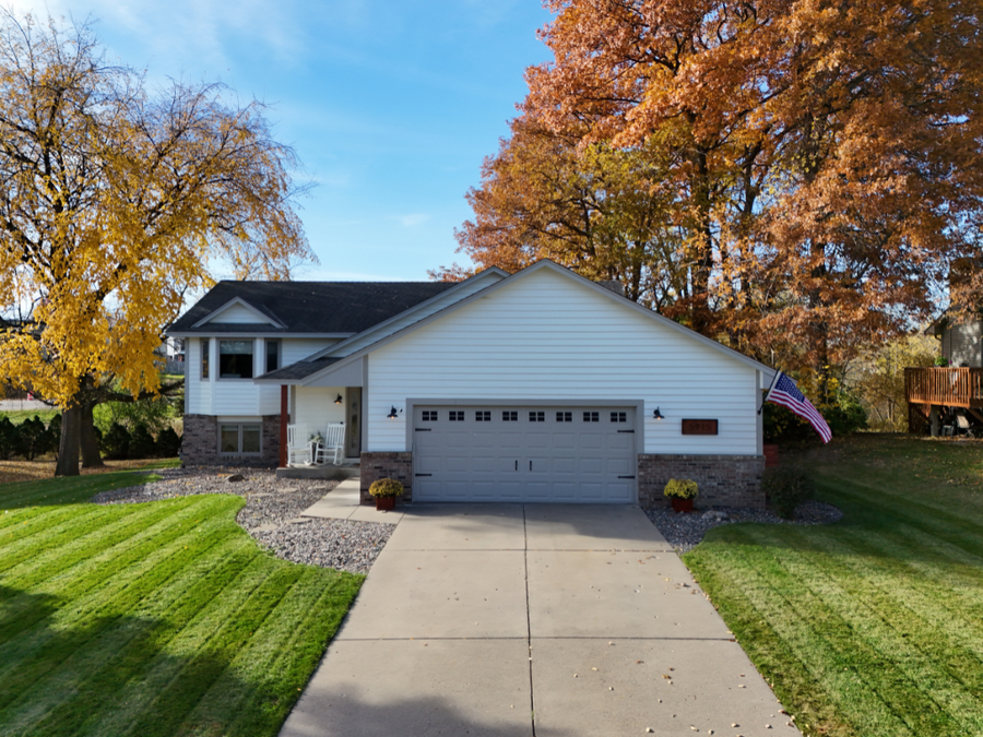5915 Yucca Lane N, Plymouth, MN 55446 - Image #2