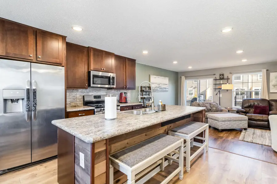 695 Eagle Court, Lino Lakes, MN 55014 - Image #2