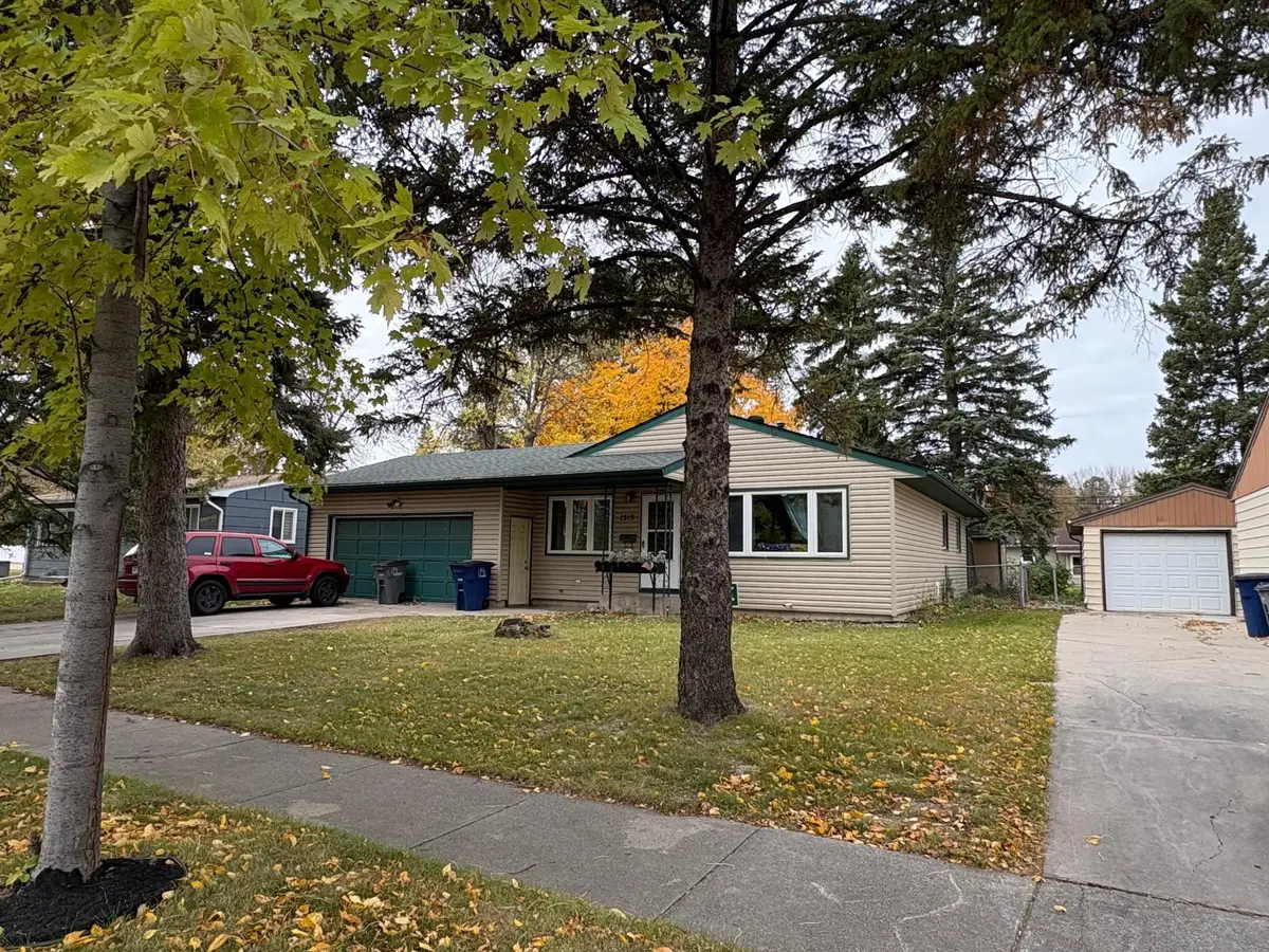 1515 19 1/2 Street S, Moorhead, MN 56560 - Image #1