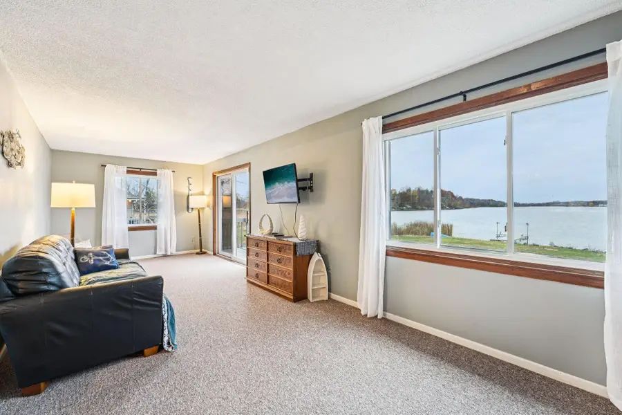 516 Park Island Road, Center City, MN 55012 - Image #3