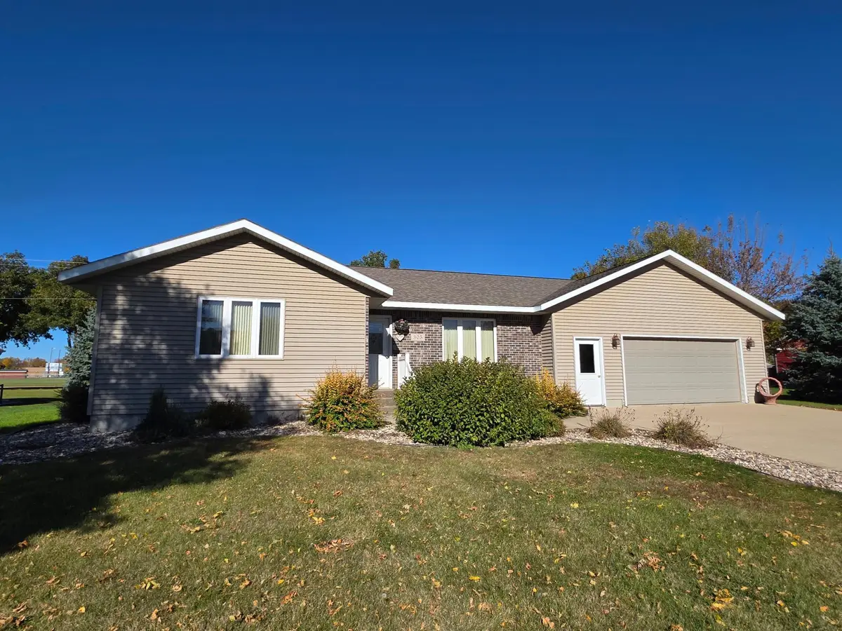 305 Rock River Drive, Edgerton, MN 56128 - Image #1