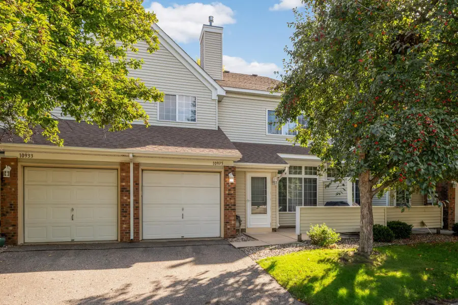 10935 Oregon Avenue S, Bloomington, MN 55438 - Image #2