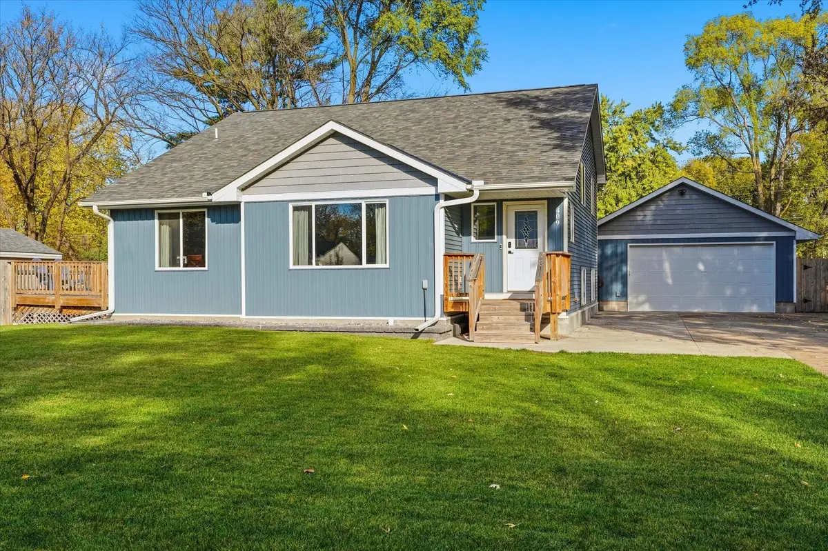 409 105th Lane Nw, Coon Rapids, MN 55448 - Image #1