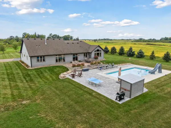 8710 30th Street Ne, Saint Michael, MN 55376