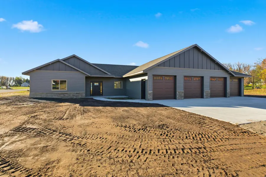 522 1st Street Se, Saint Stephen, MN 56375 - Image #2