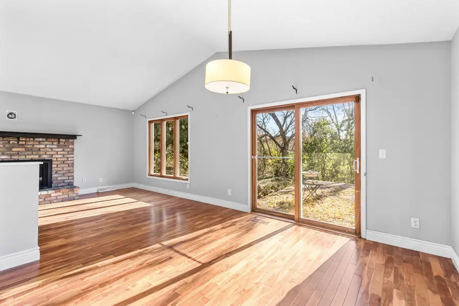 16405 13th Avenue N, Plymouth, MN 55447 - Image #2