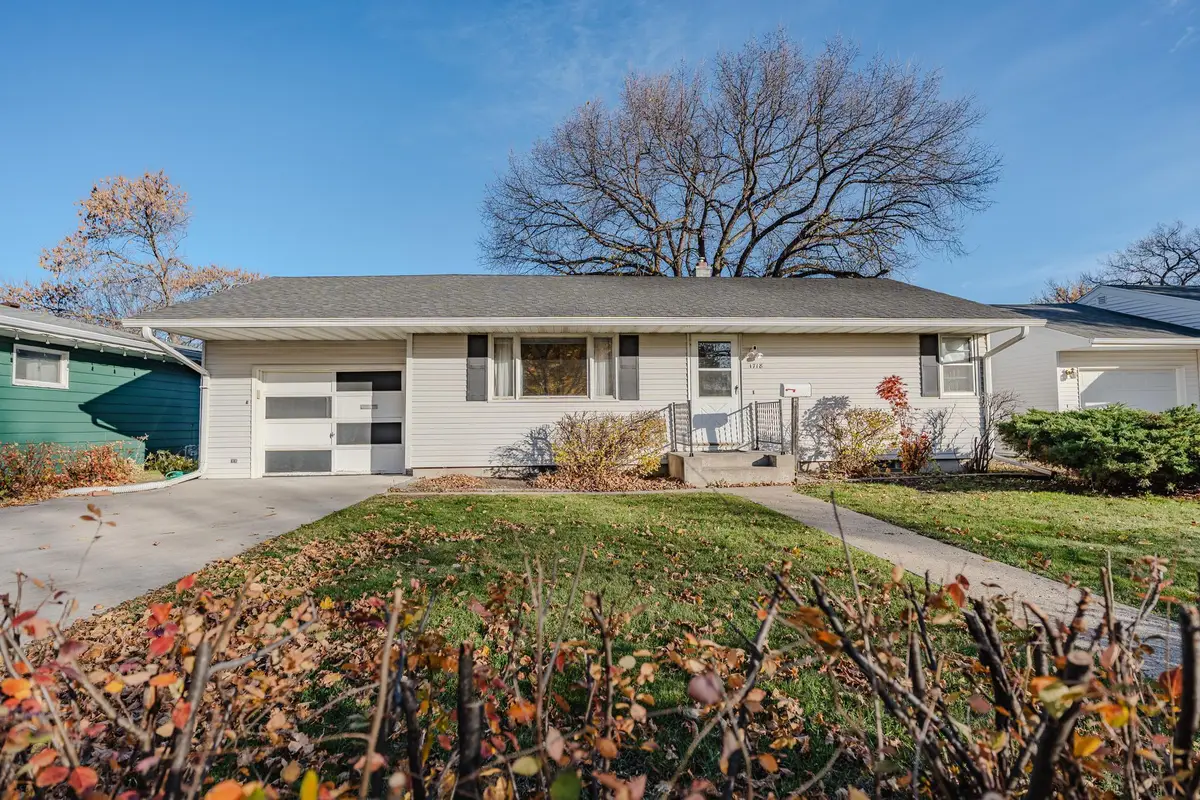 1718 15th Street S, Fargo, ND 58103 - Image #1