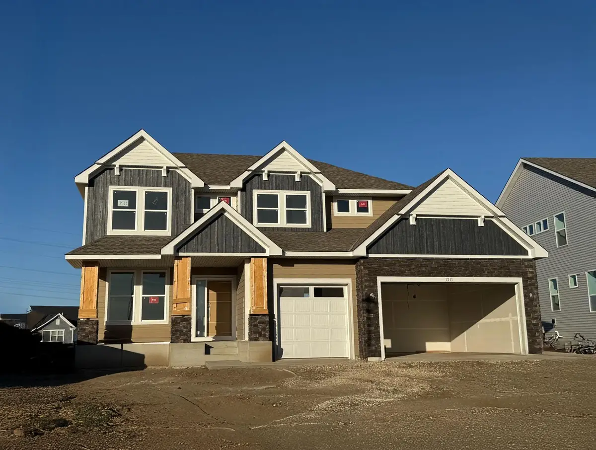 1511 England Way, Shakopee, MN 55379 - Image #1