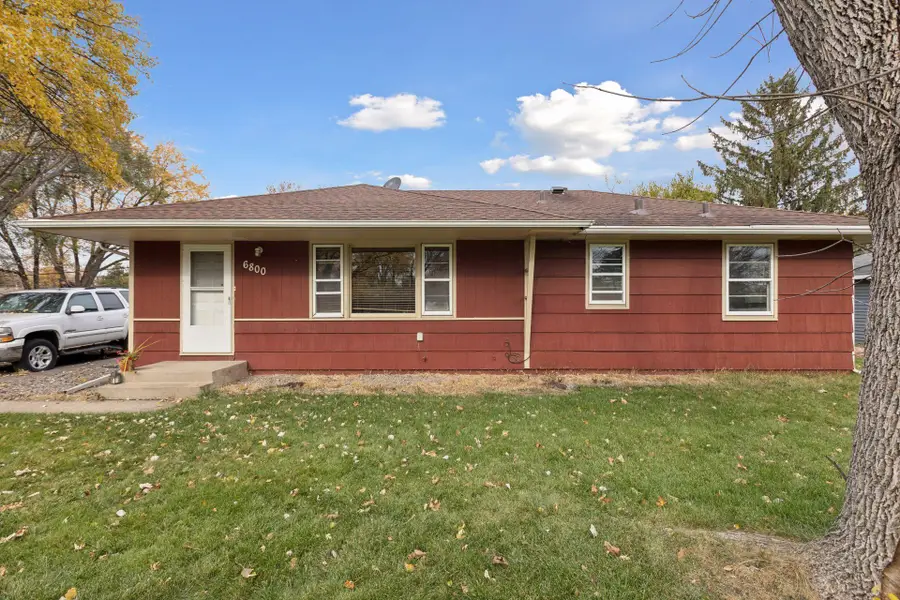 6800 68th Avenue N, Brooklyn Park, MN 55428 - Image #2