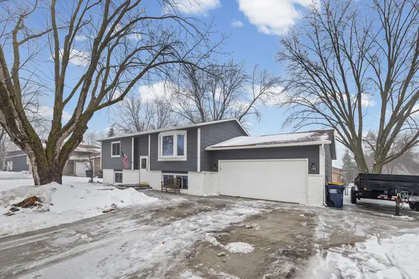 20690 Jacquard Avenue, Lakeville, MN 55044