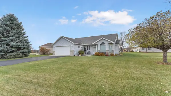 221 Daybreak Lane, Sauk Centre, MN 56378