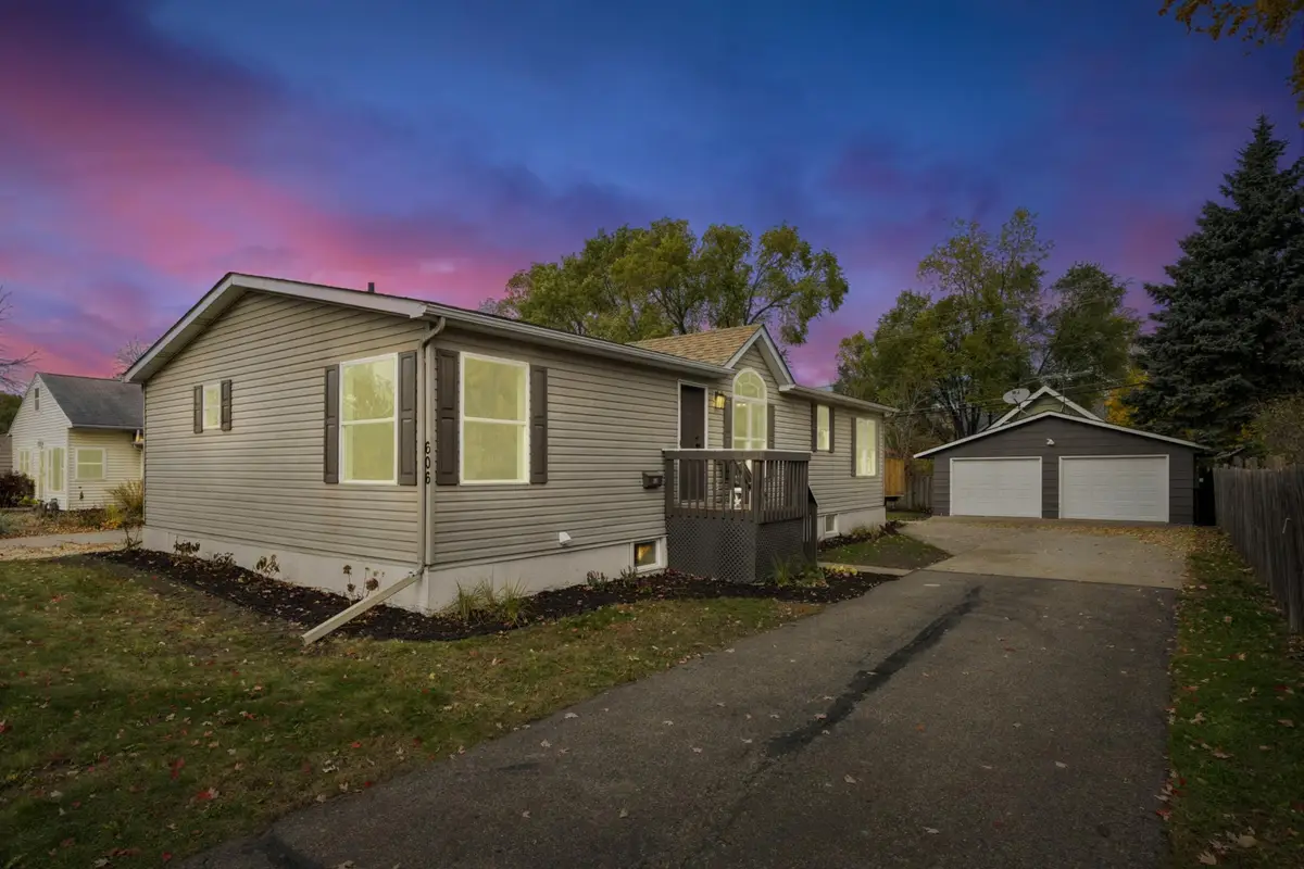 606 8th Street W, Hastings, MN 55033 - Image #1