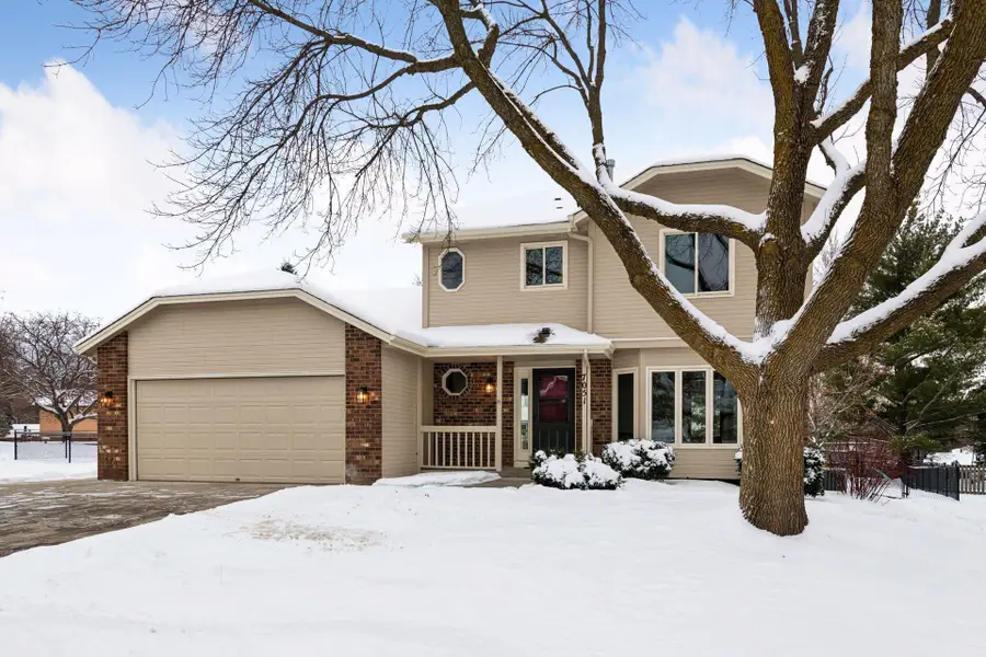 7051 Pimlico Lane, Chanhassen, MN 55317 - Image #2