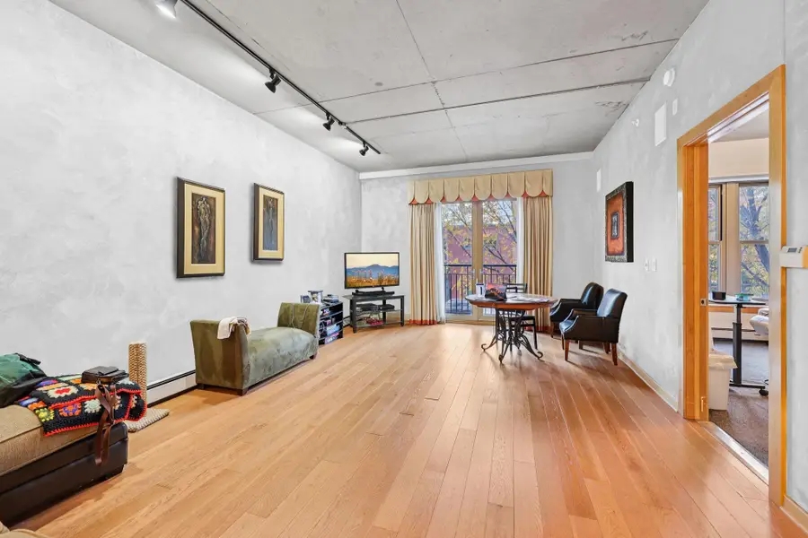 212 1st Street N #202, Minneapolis, MN 55401 - Image #2