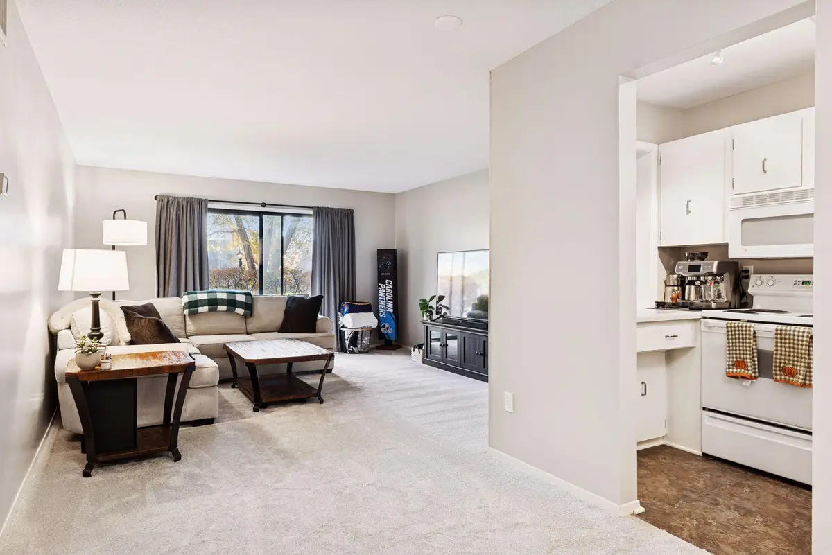 4120 Parklawn Avenue #119, Edina, MN 55435 - Image #1