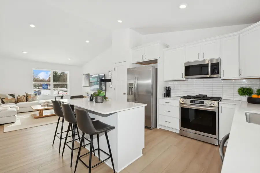 1015 Ashbury Lane Ne, Hanover, MN 55341 - Image #2