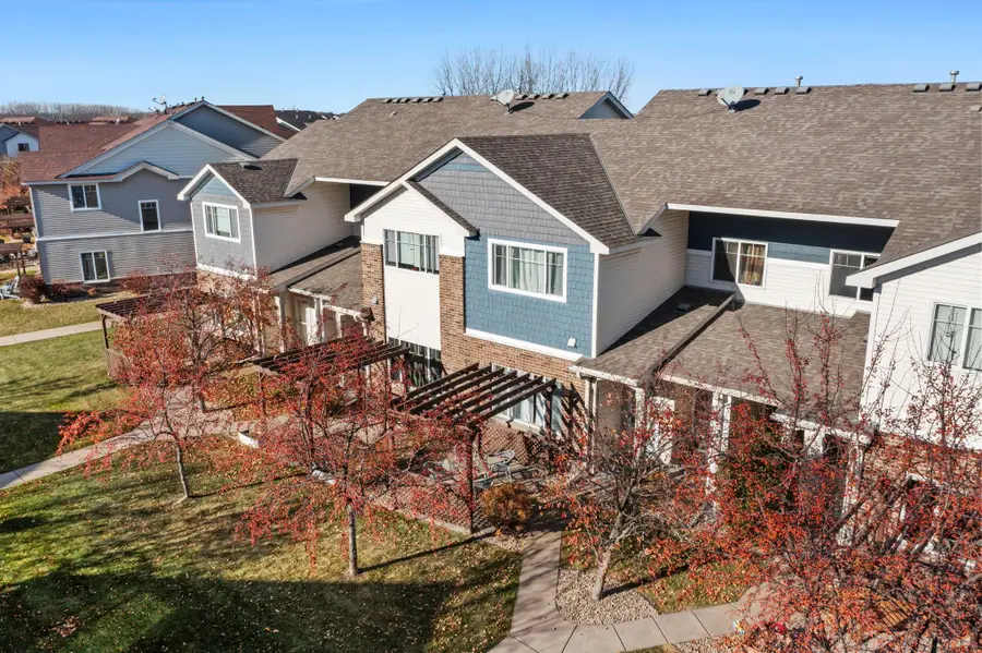 194 Shetland Lane, Lino Lakes, MN 55014 - Image #2