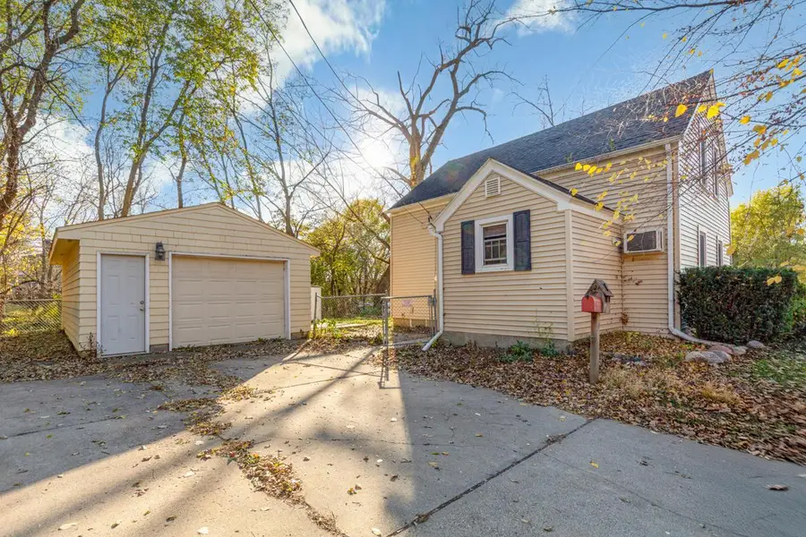 227 3rd Avenue Ne, Faribault, MN 55021 - Image #2