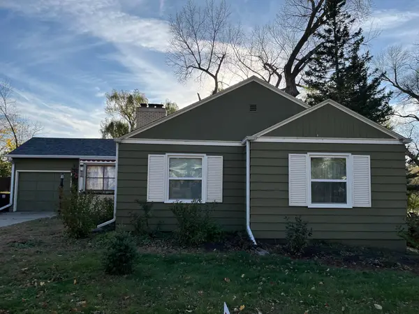 651 River Road, Windom, MN 56101