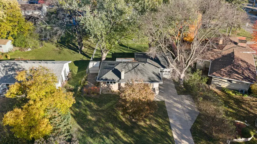 1306 Valders Avenue N, Golden Valley, MN 55427 - Image #3