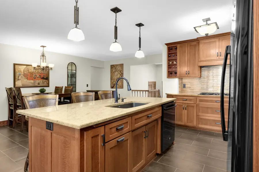 1101 Knob Hill Road, Burnsville, MN 55337 - #3