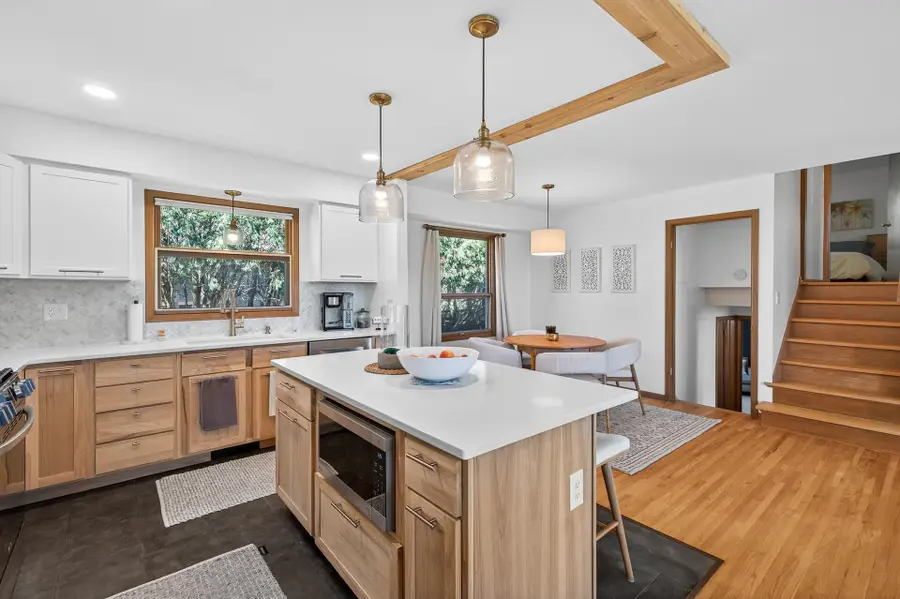 5016 W 106th Street, Bloomington, MN 55437 - Image #2