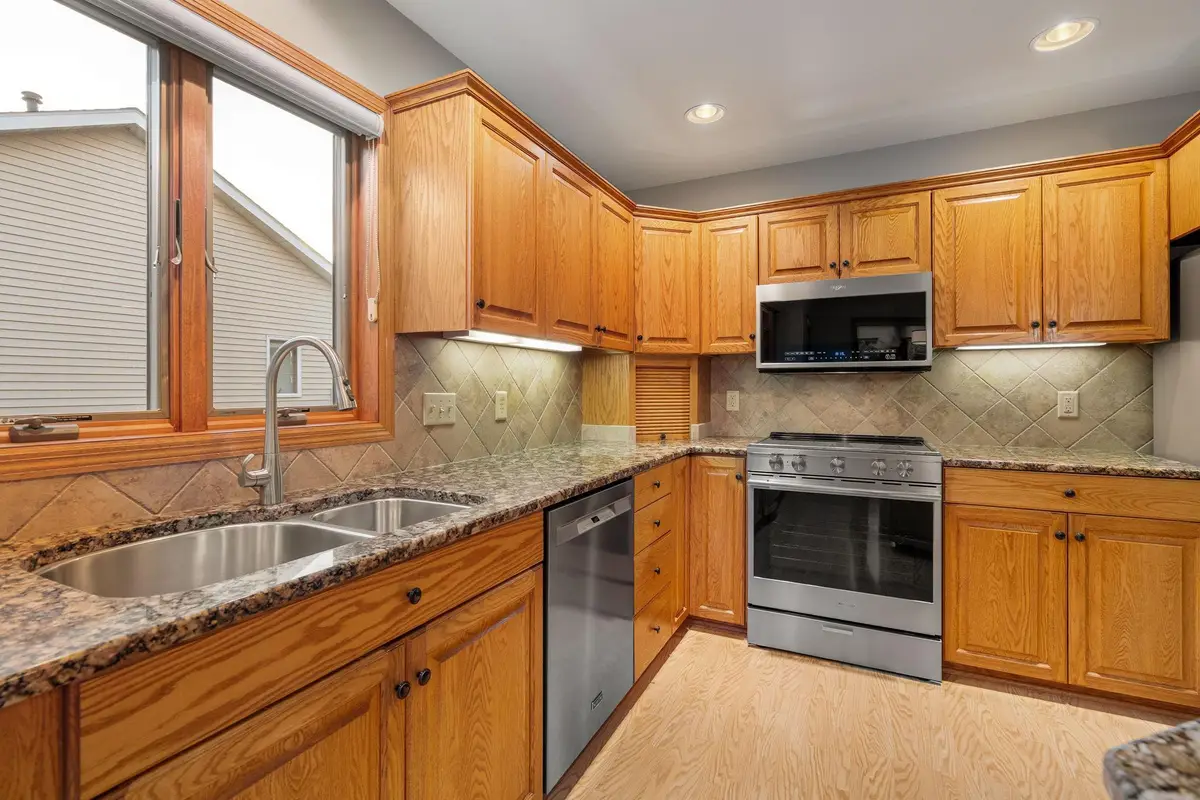 1511 16th Avenue Sw, Austin, MN 55912 - Image #1