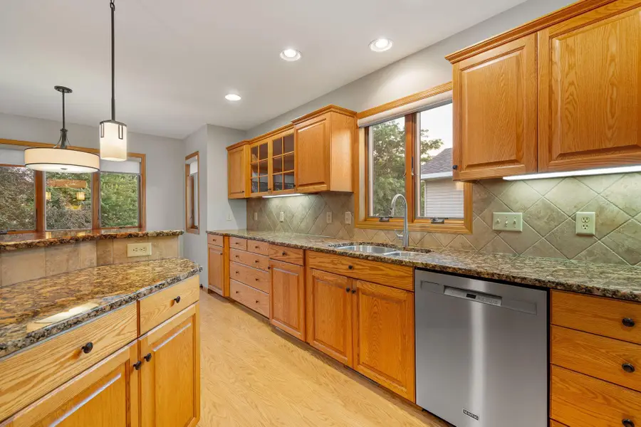 1511 16th Avenue Sw, Austin, MN 55912 - Image #2