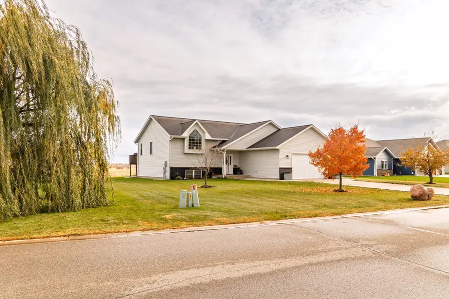 609 W 7th Avenue, Osakis, MN 56360 - Image #2