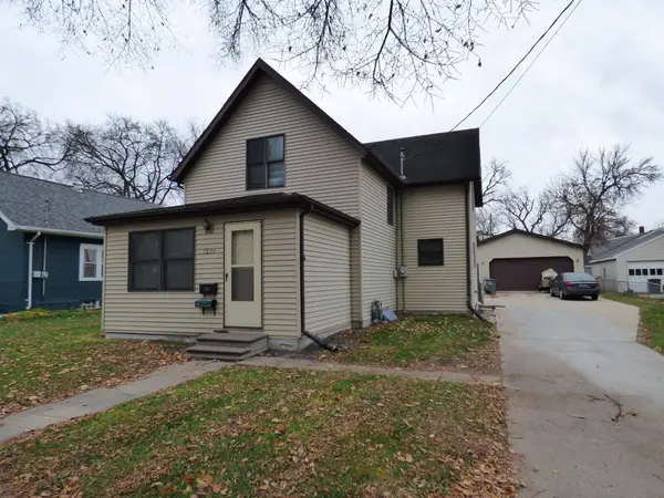 1209 2nd Avenue S, Moorhead, MN 56560