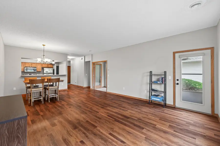 1099 Barclay Street, Saint Paul, MN 55106 - Image #3